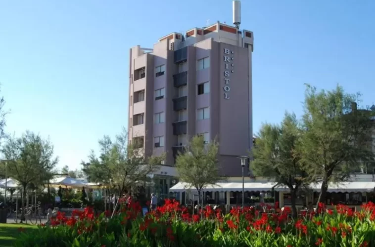 hotel-bristol-pesaro